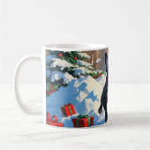 ブラックブルフランスのドッグクリスマスフェスティバルスノーシーン コーヒーマグカップ (左)