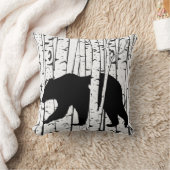 ブラックベアアンドディアー樺の木フォレスト装飾用クッション クッション (ブランケット)