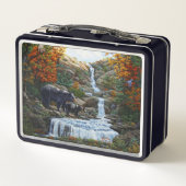 ブラックベアマザー&クブウォーターフォール メタルランチボックス (裏面)