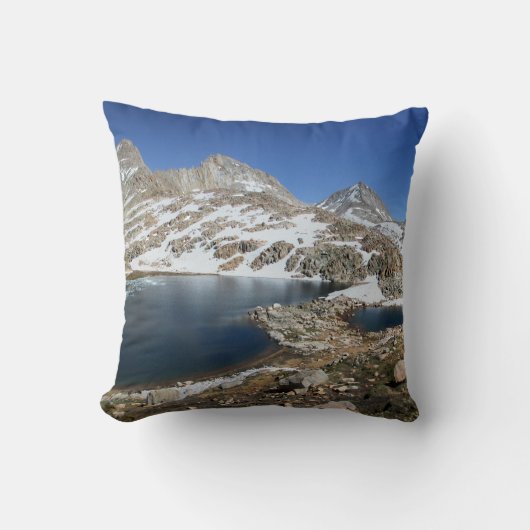 ブラックベアーレイク – シエラ クッション (正面)