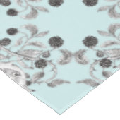 ブラックベリーの収穫 –  テーブルクロス (アングル)