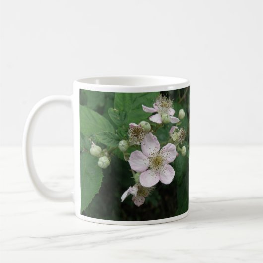 ブラックベリーの花マグ コーヒーマグカップ (左)