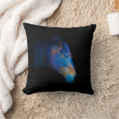 ブラックペルチェロンHDRホースポートレートウマ科の写真 クッション (ブランケット)