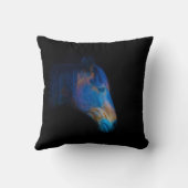 ブラックペルチェロンHDRホースポートレートウマ科の写真 クッション (裏面)