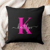ブラックホットピンクエレガントスクリプトモノグラム クッション (ブランケット)