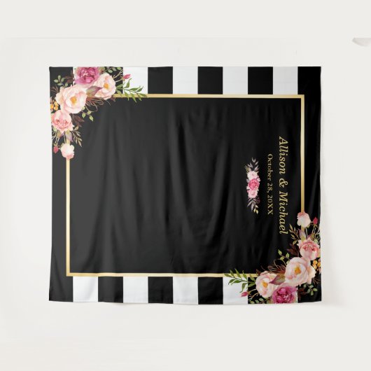 ブラックホワイトストライプ ブラッシュ フローラル ウェディング バックドロップ タペストリー (正面(横))