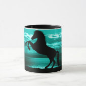 ブラックホースティール(緑がかった色)スカイアンドウォーター マグカップ (中央)