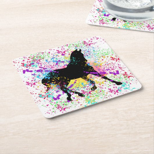 ブラックホース絵を描（ばちゃばちゃ）跳ねる スクエアペーパーコースター (アングル)