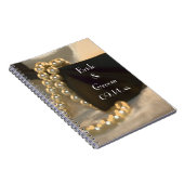 ブラックボウタイと白結婚真珠 ノートブック (右側)