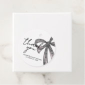 ブラックボウハロウィーンベイビーシャワーラウンド フェイバータグ (インサイチュ)