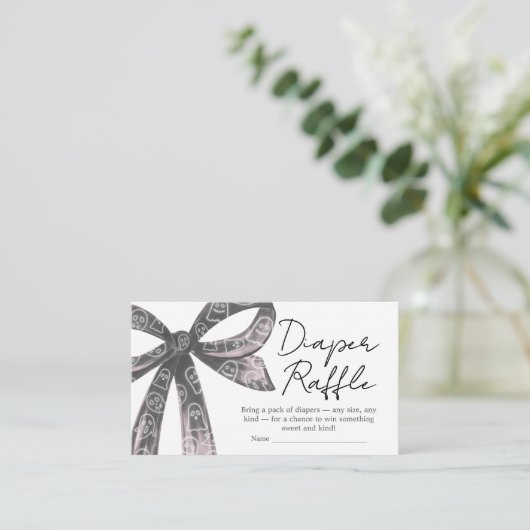 ブラックボウハロウィーンベビーシャワーおむつラッフル エンクロージャーカード (スタンド正面)