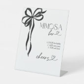 ブラックボウ彼女が結んでいる結び目ミモサバー 台座サイン (正面)