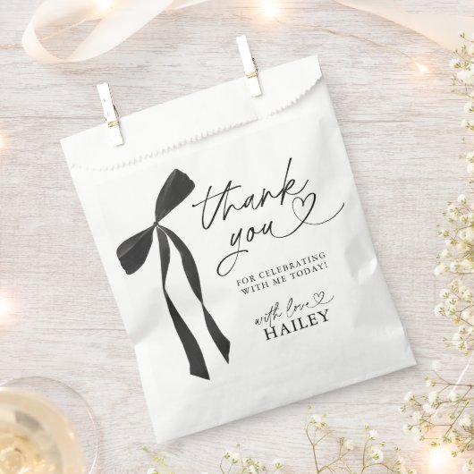 ブラックボウ彼女は結び目のブライダルシャワー フェイバーバッグ (クリップ留めされた状態)