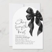 ブラックボウ結び目のブライダルシャワー写真 招待状 (正面)