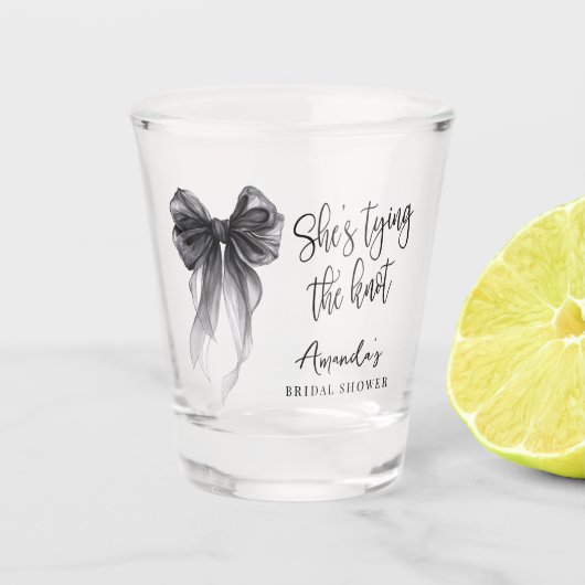 ブラックボウ 彼女は結婚する ブライダルシャワー ショットグラス (正面)