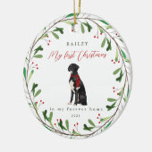 ブラックボクサーと呼ばれる犬の初めてのクリスマス セラミックオーナメント (左)