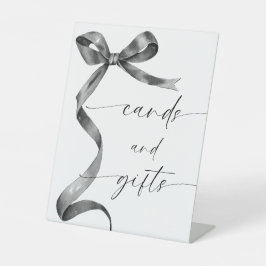 ブラックボーカードとギフト 台座サイン