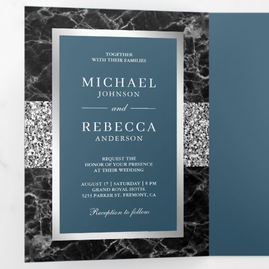 ブラックマーブルシルバーグリッターダスティブルー結婚ズ 三つ折り招待状 (内部最初)