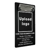 ブラックミニクリップボード上のビジネスブランド ミニクリップボード (アングル)