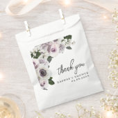 ブラックムーディーアネモネ＆パープルフラワーブライダルシャワープレゼント フェイバーバッグ (クリップ留めされた状態)