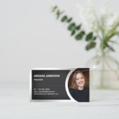 ブラックメッシュシルバーフォイ実在ルエステートフォト不動産仲介業者 名刺 (スタンド正面)