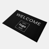 ブラックモダンプロフェッショナルビジネスロゴ ドアマット (アングル)