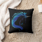 ブラックユニコーンブルーシルバー クッション (ブランケット)