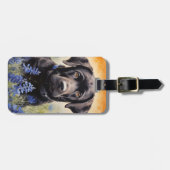 ブラックラブラドールインBluebonnets ラゲッジタグ (正面横)