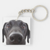 ブラックラブラドールクローズアップポートレート キーホルダー (裏面)