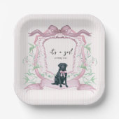ブラックラブラドールコケットピンクカスタマイズ可能なクレスト ペーパープレート (正面)