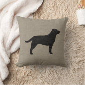 ブラックラブラドールシルエットリフェイクネンスタイル クッション (ブランケット)