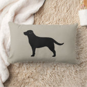 ブラックラブラドールレトリエバーシルエット装飾 ランバークッション (ブランケット)
