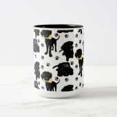 ブラックラブラドールレトリエバーパピーズ ツートーンマグカップ (中央)