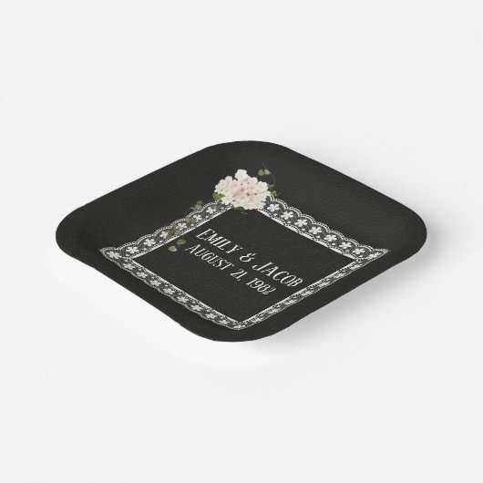 ブラックレザーの四角レース ペーパープレート (傾斜あり)