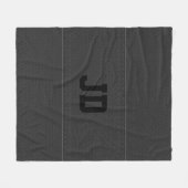 ブラックレザーテクスチャグレー文字 フリースブランケット (正面(横))