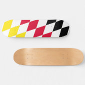 ブラックレッドイエローブルーバイエルダイヤモンド国旗のパターン スケートボード (横)