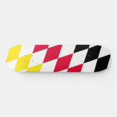 ブラックレッドイエローブルーバイエルダイヤモンド国旗のパターン スケートボード (横)