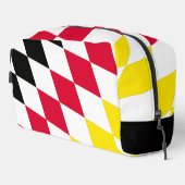 ブラックレッドイエローブルーバイエルダイヤモンド国旗のパターン ドップキット (右コーナー)