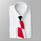 ブラックレッドイエローブルーバイエルダイヤモンド国旗のパターン ネクタイ (タイ)