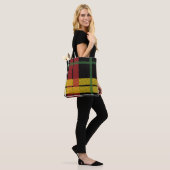 ブラックレッドイエローホワイトプレイドタータンチェックバッファロープリント トートバッグ (モデル)