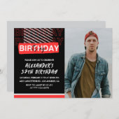 ブラックレッドフォトメンズ37歳の誕生日招待状 招待状 (正面/裏面)