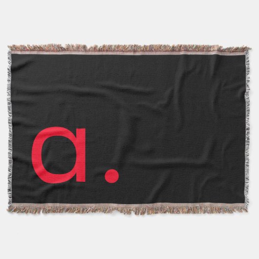 ブラックレッドモノグラムイニシャルレタープラモダンイン スローブランケット (正面)