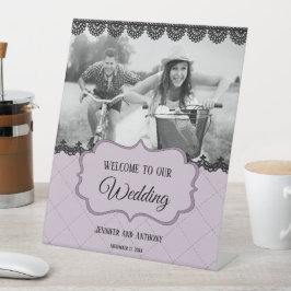 ブラックレースオンソフトラベンダーカスタムウェディング 台座サイン