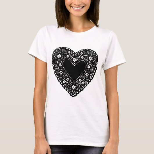 ブラックレースハート Tシャツ (正面)