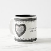 ブラックレースマグ ツートーンマグカップ (正面左)