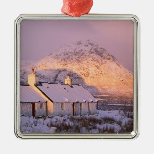 ブラックロックコテージ、グレンコー、スコットランド2高地 メタルオーナメント (正面)