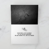 ブラックロック上のブラック2025卒業キャップ カード (内部)