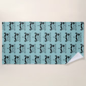 ブラックロビン卵ブルーの口ひげユーモア ビーチタオル (正面)