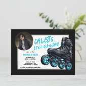 ブラックローラーブレード青いグローホイールバースデーパーティー 招待状 (スタンド正面)