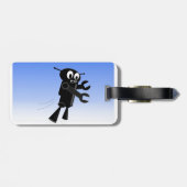 ブラックロ飛んでいるボットの青空の背景 ラゲッジタグ (裏面横)